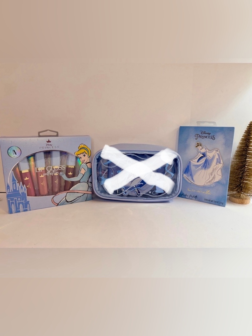 Disney Princess Cinderella Lip Gloss and Eyeshadow set